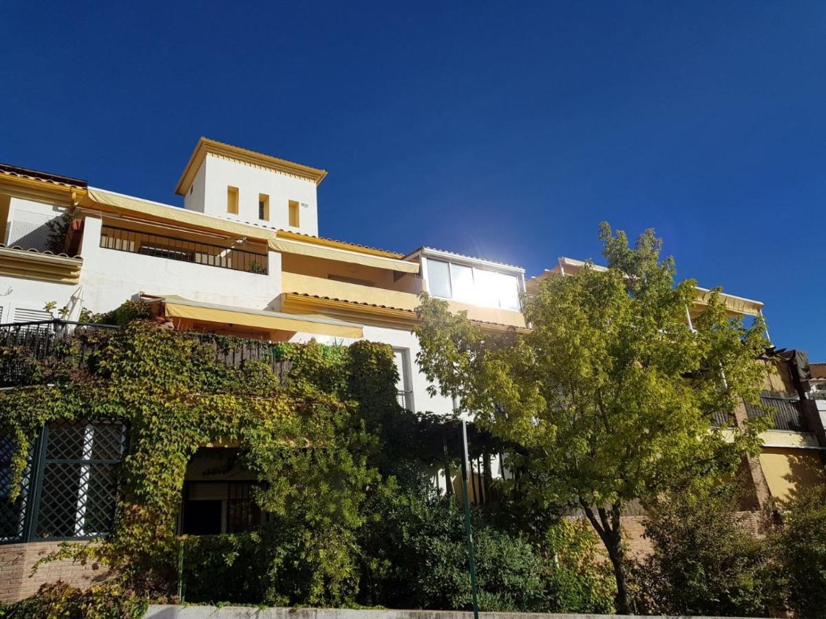 Piso En El Albaicin Alto, Junto Al Mirador De San Miguel Alto. Granada. Apartment ภายนอก รูปภาพ
